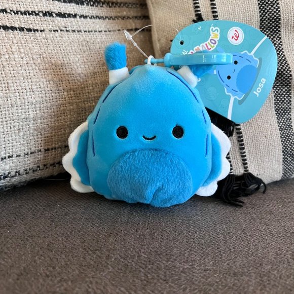 NWT Josa the Sea Slug Squishmallows Clip 3” - Picture 1 of 7